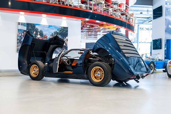 Lando Norris' beautiful Miura.