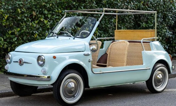 Lando Norris' Fiat 500.