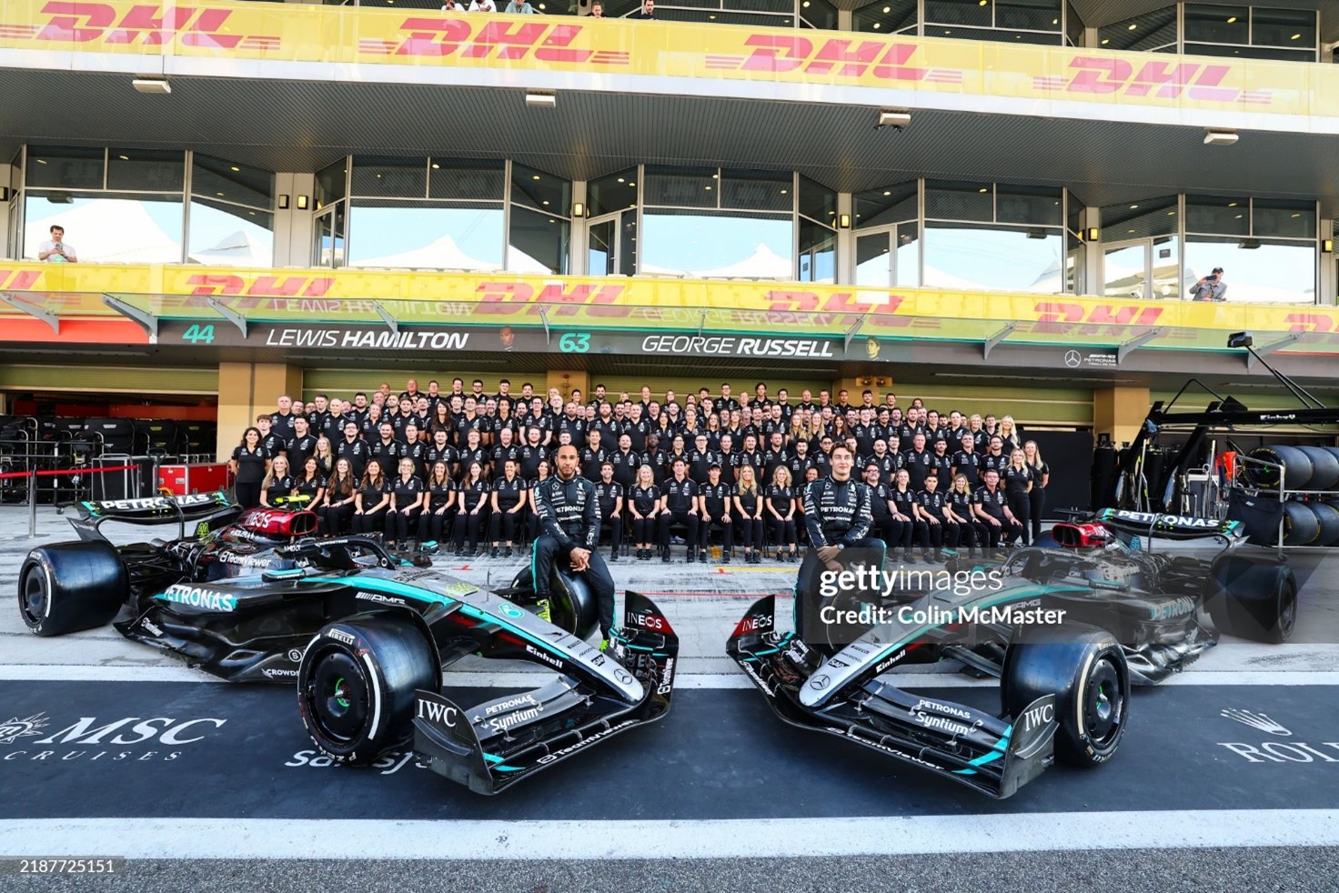 Lewis Hamilton, Mercedes-AMG, with George Russell, Mercedes-AMG, pose for a group photo with colleagues, including Toto Wolff, Team Principal and CEO Mercedes-AMG F1 Team, Andrea Kimi Antonelli and Peter Bonnington, Senior Race Engineer Mercedes-AMG F1 Team, during previews ahead of the F1 Grand Prix of Abu Dhabi at Yas Marina Circuit on 05 December 2024. 