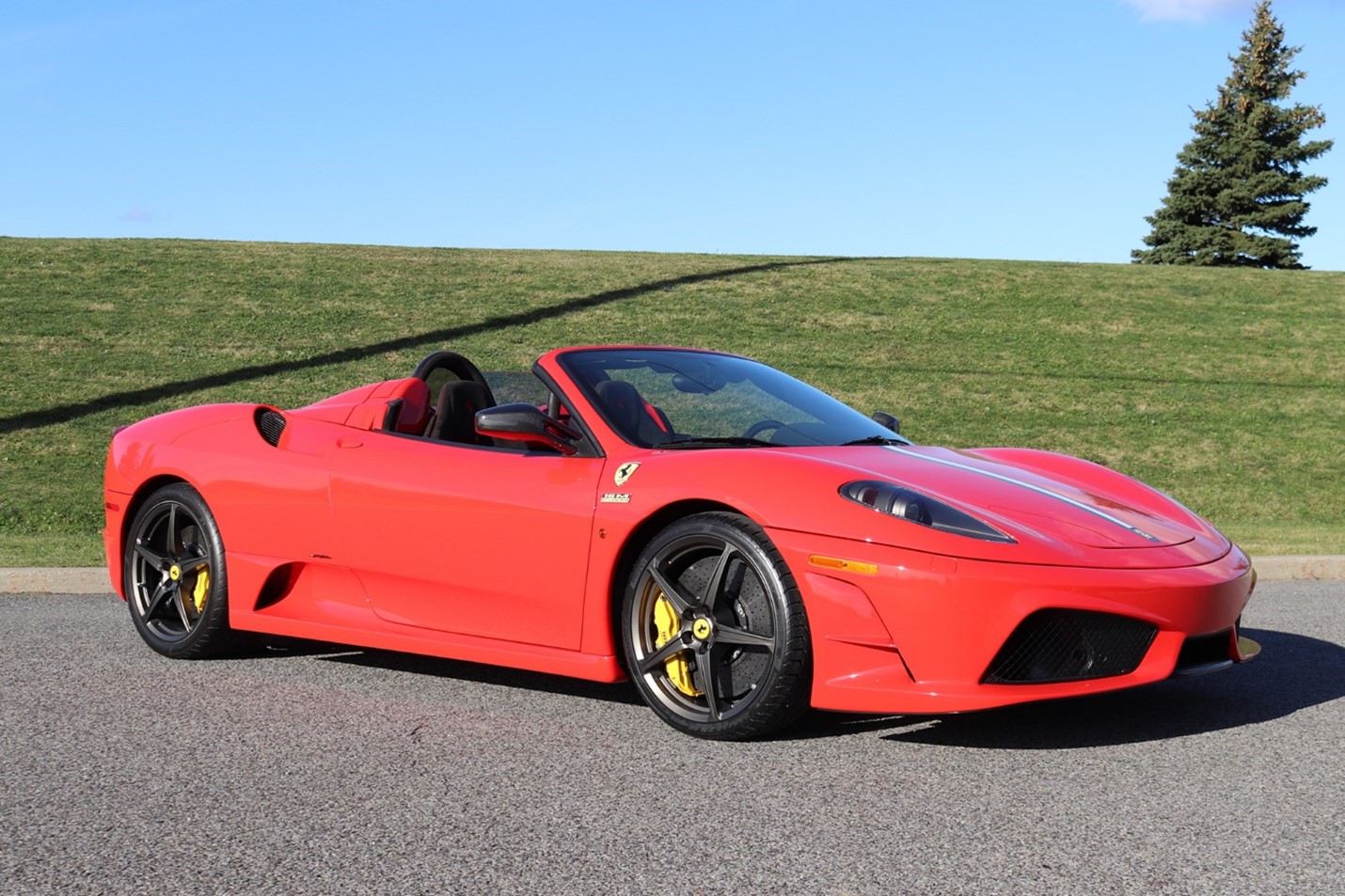 Ferrari 430 Scuderia 16M. 