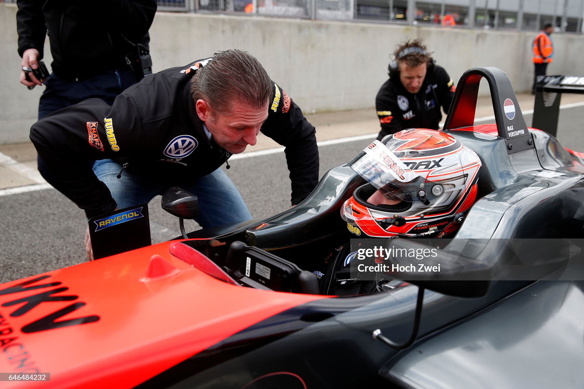 Max Verstappen, Van Amersfoort Racing, Dallara F312 – Volkswagen, with his father Jos at the F3 European Championship, round 1, race 1, in Silverstone on 18 - 20 April 2014. 