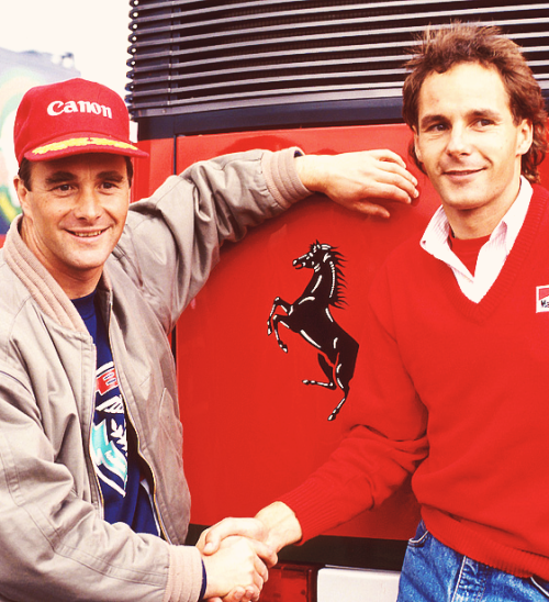 A rare early clean-shaven pic of Nigel Mansell. Gerhard Berger is smirking about something.