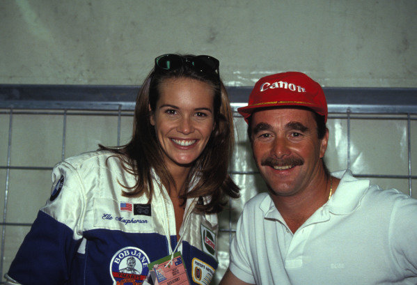 Nigel Mansell with Elle Macpherson at the Australian Grand Prix in Adelaide on November 03, 1991. 