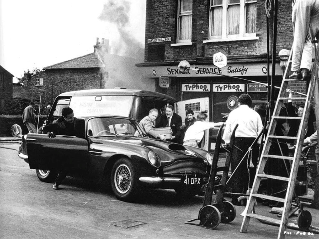Sellers and his DB4GT in 'The wrong arm of the law' in 1963.