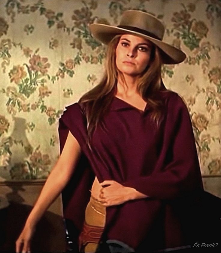 Raquel Welch in the film ‘Hannie Caulder’ in 1971.