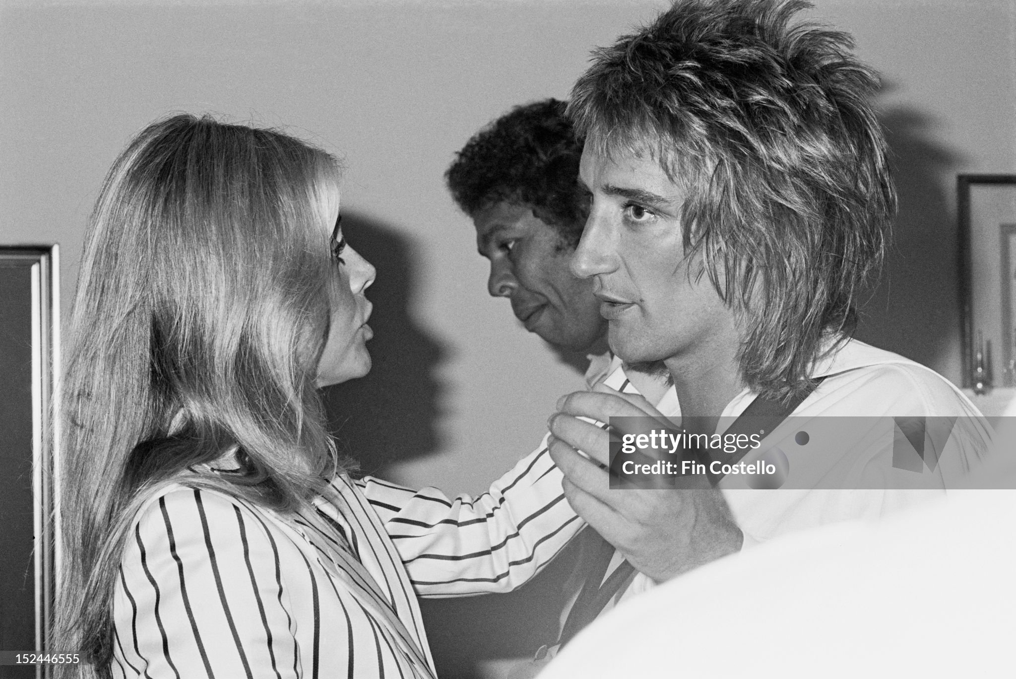 Swedish actress and singer Britt Ekland posed with singer Rod Stewart at the press launch for Rod Stewart's album ‘Atlantic Crossing’ in New York in May 1975. 