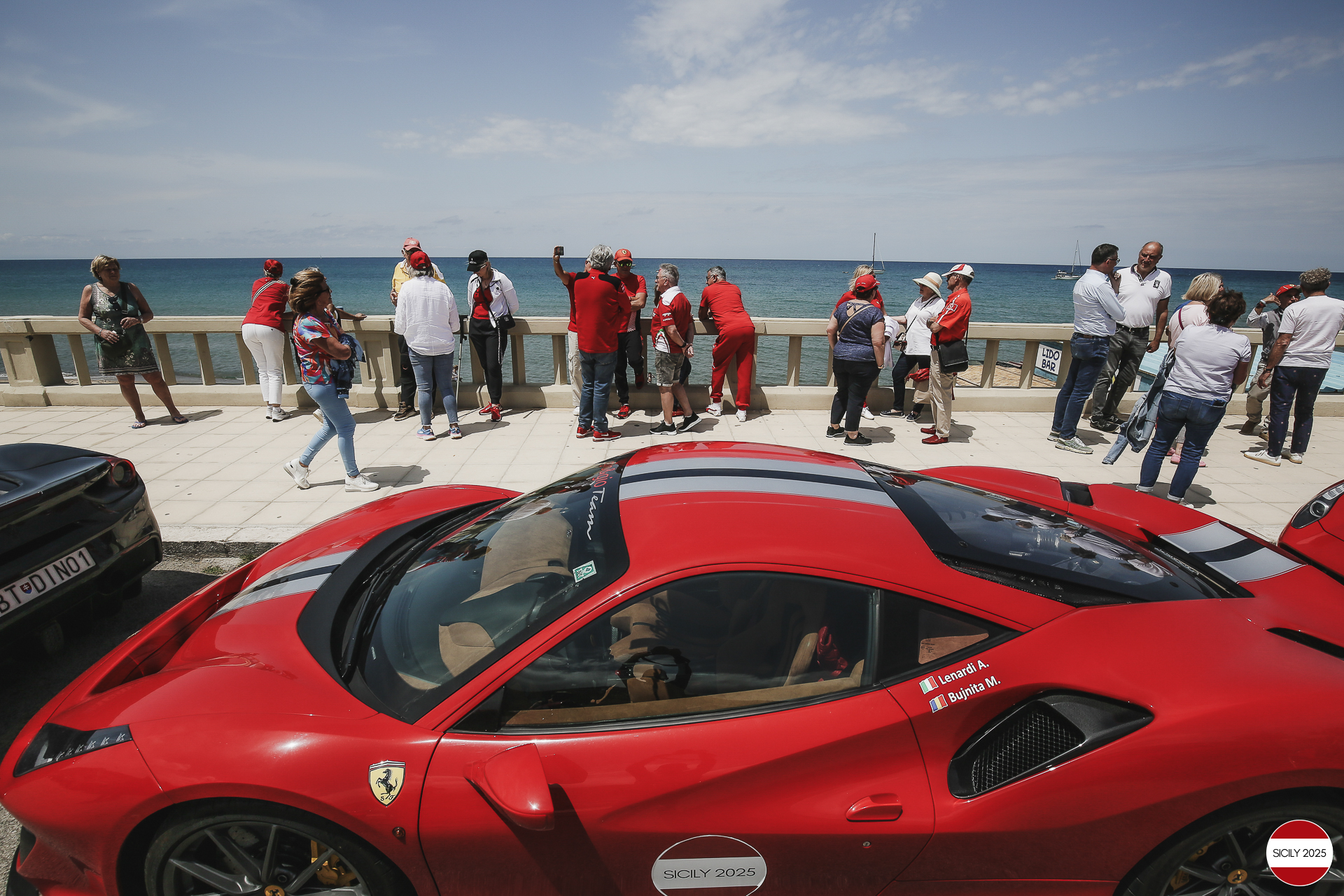 Stop on the Cefalu’ seafront. 