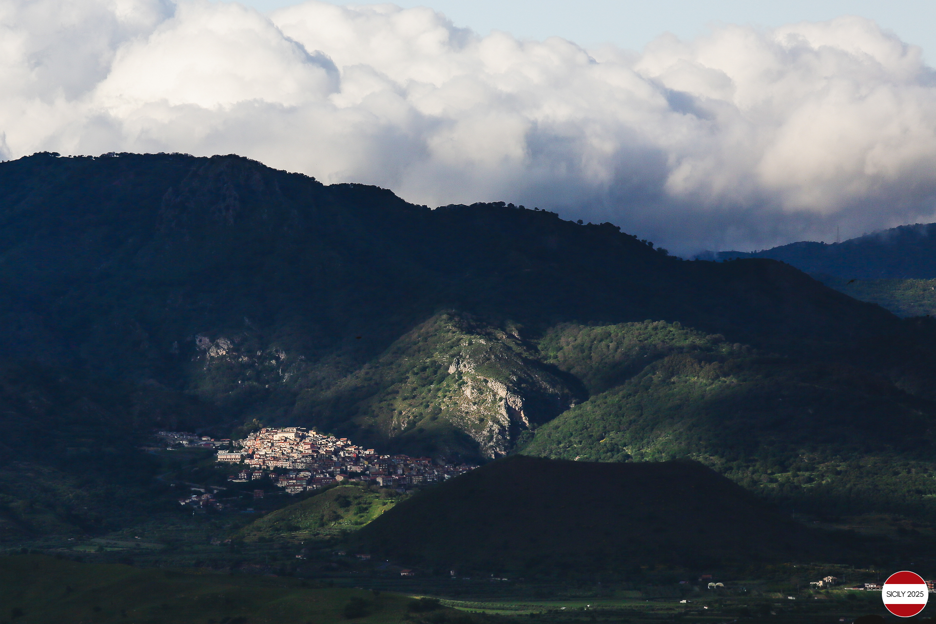 Panoramic view of a municipality in the area. 