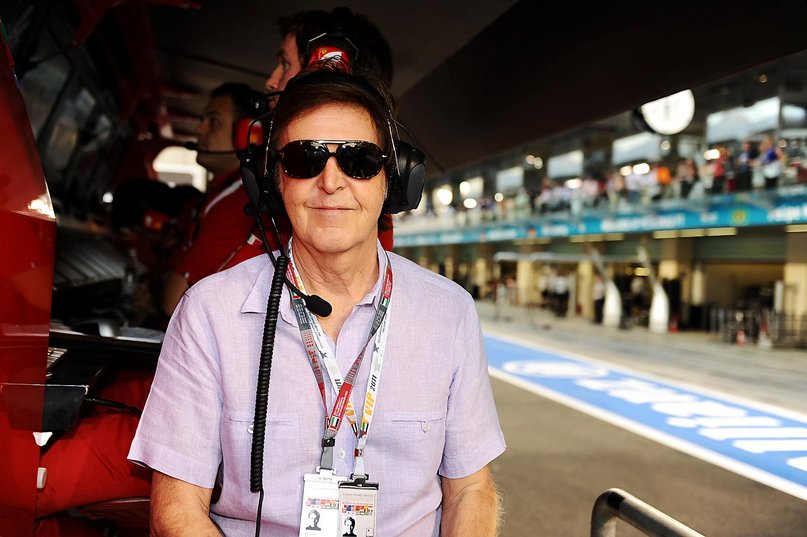 Paul McCartney watches from the pit during the qualifying session for the Abu Dhabi F1 Grand Prix at Yas Marina circuit on 12 November 2011. 