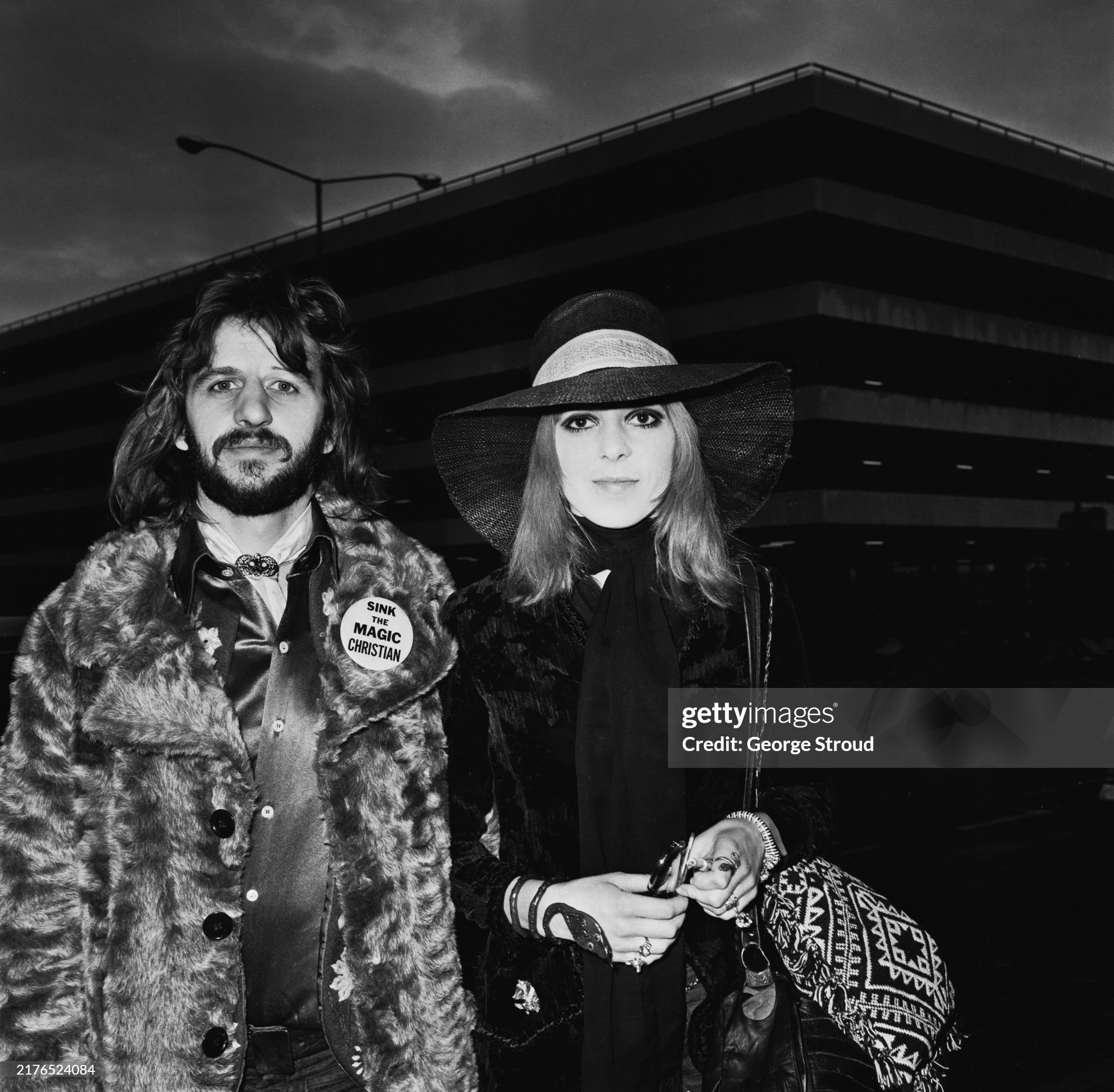 Ringo Starr with his wife Maureen Starkey (later Maureen Starkey Tigrett) at Heathrow Airport on 27 January 1970. 