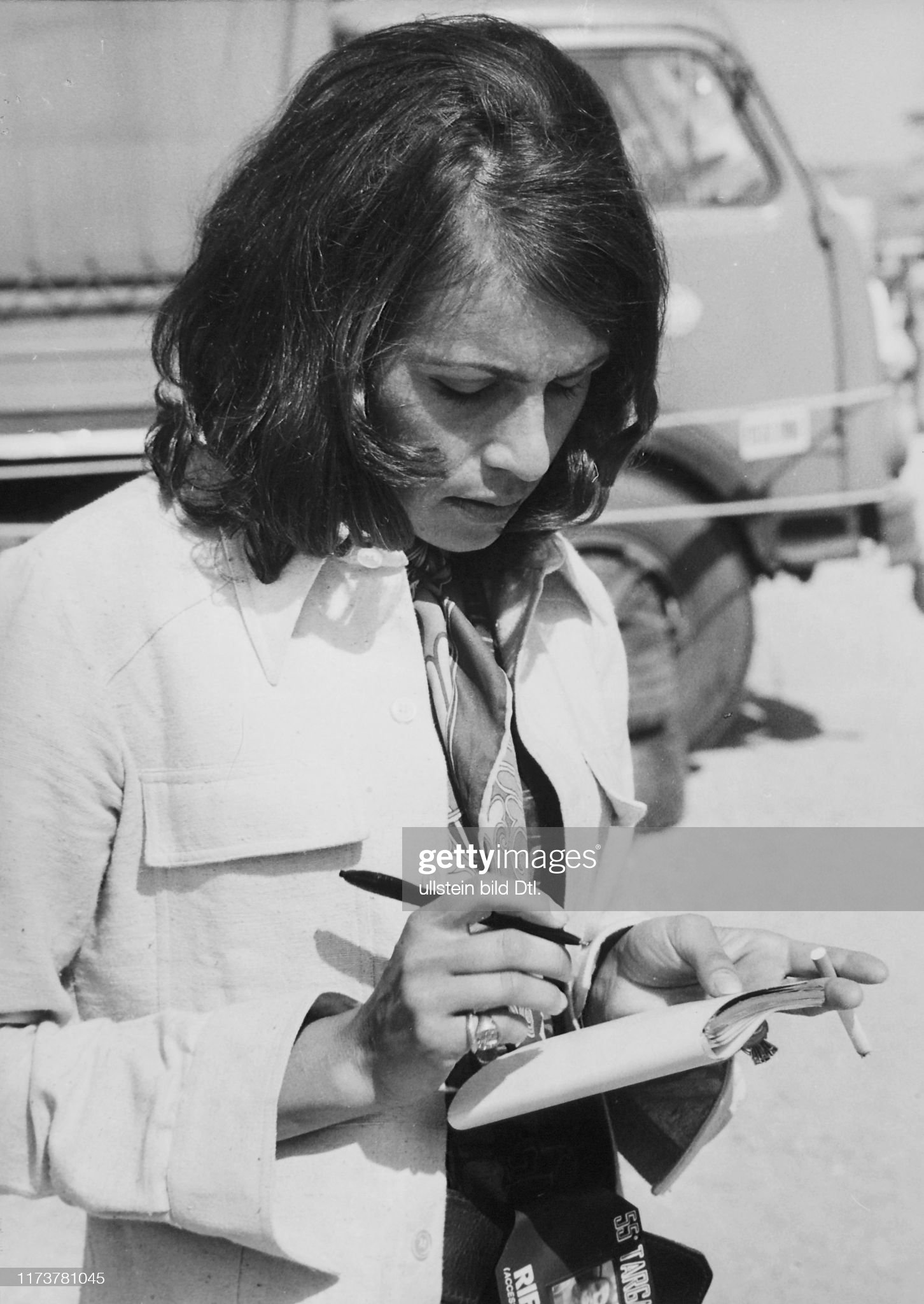 Simone, wife of Jo Siffert, March 01, 1971. 