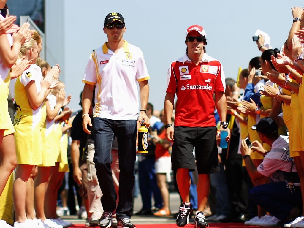 Kubica and Alonso in 2010.