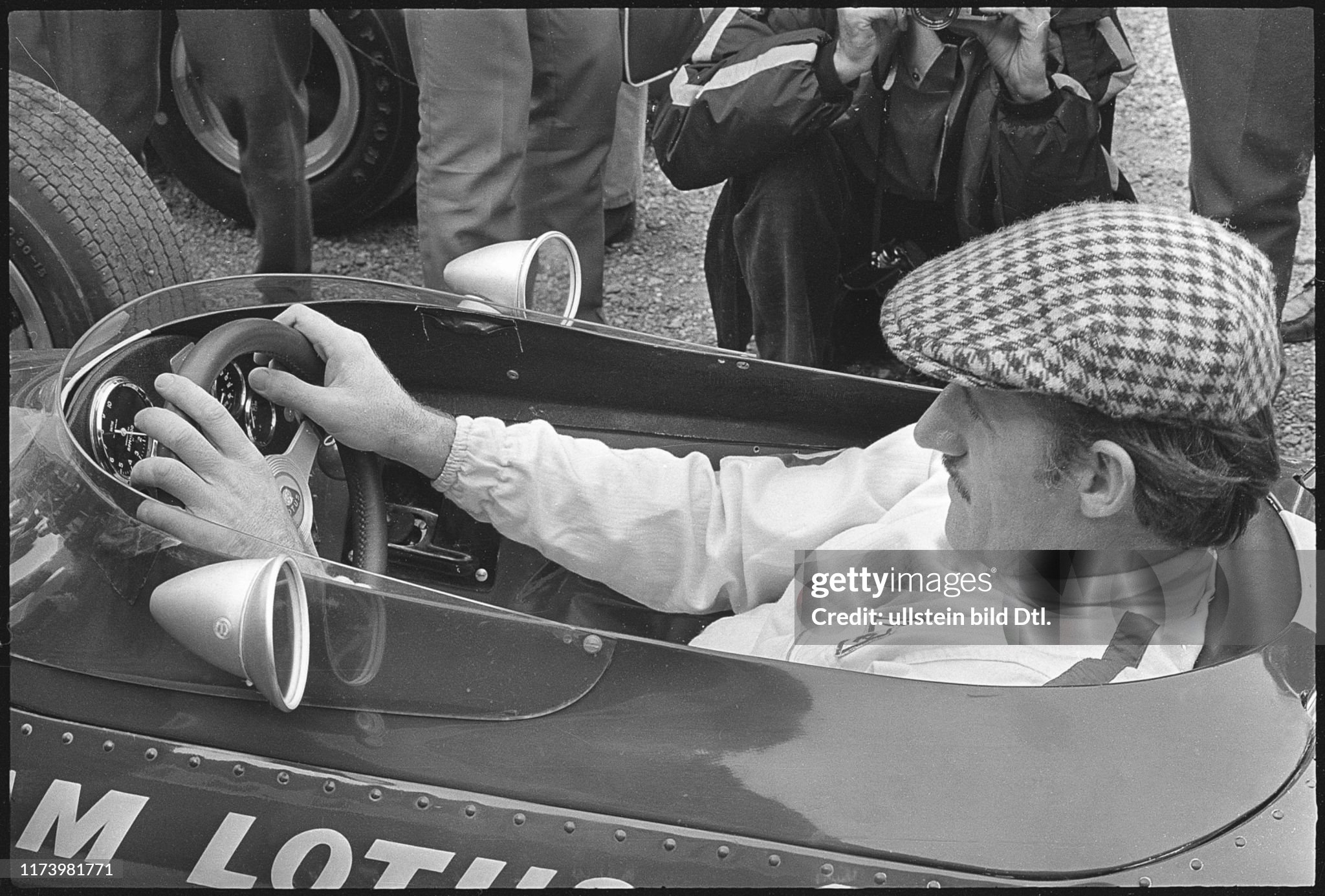 Graham Hill in his Lotus Ford during the Dutch Grand Prix at Zandvoort on 04 June 1967. 