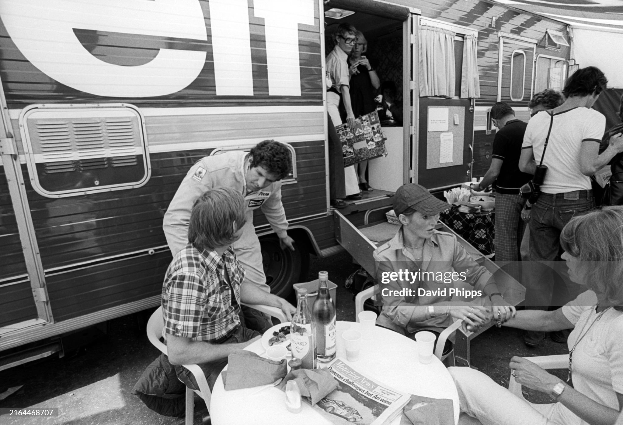 Jody Scheckter, Tyrrell, with wife Pam Scheckter (with cap) during the Dutch Grand Prix at Zandvoort on 29 August 1976. 