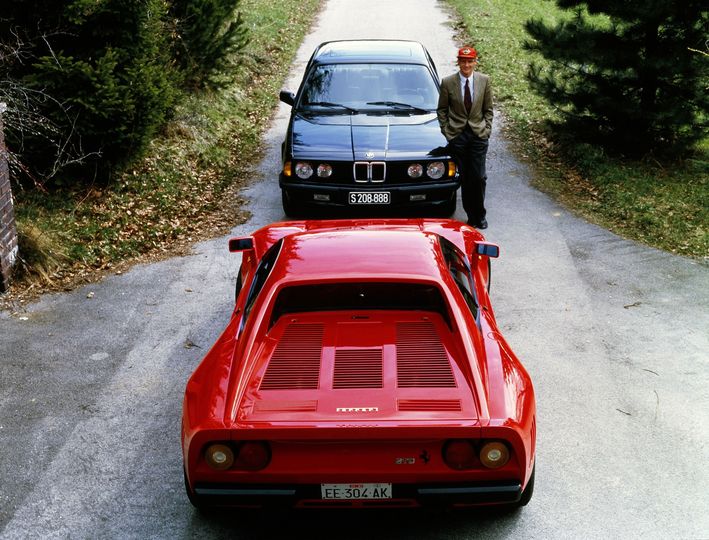 Sunday vibes with Niki Lauda and his Ferrari 288 GTO and BMW 745i.